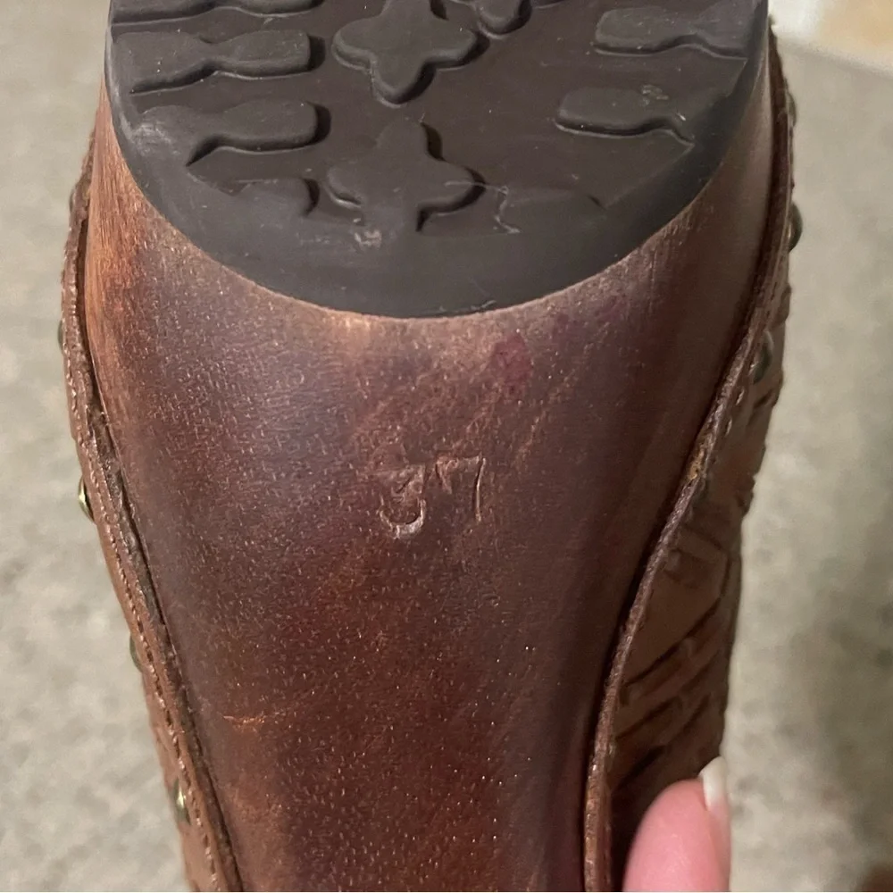 Zara Women’s Peep Hole Brown Leather Wooden Heel Size 37 - Picture 12 of 12